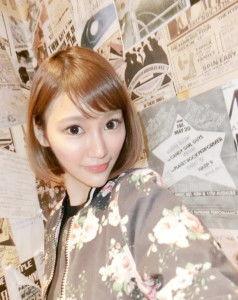 落菜奈央在线视频,揭秘日本偶像的青春魅力